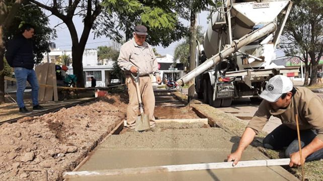 Santo Tomé: avanzan las obras para la puesta en valor de la plaza Belgrano