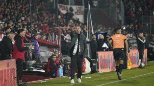 Fabbiani: Nos hicieron un gol boludo, nos faltó suerte y en lo que viene no me juego nada