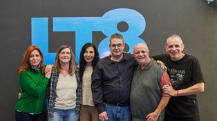 Un brindis para celebrar 99 años de radio, periodismo y cercanía