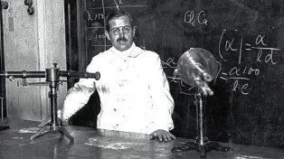 El Día del investigador Científico es en conmemoración del nacimiento del Premio Nobel argentino Bernardo Houssay