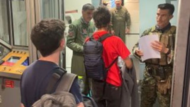 El contingente de argentinos que faltaba ya salió del territorio israelí rumbo a Roma.