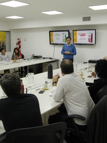 Los Grobo presenta nuevas semillas de maíz y trigo de marca propia