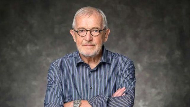 Francis Halzen fue distinguido este martes con el Premio Nobel de Física 2026
