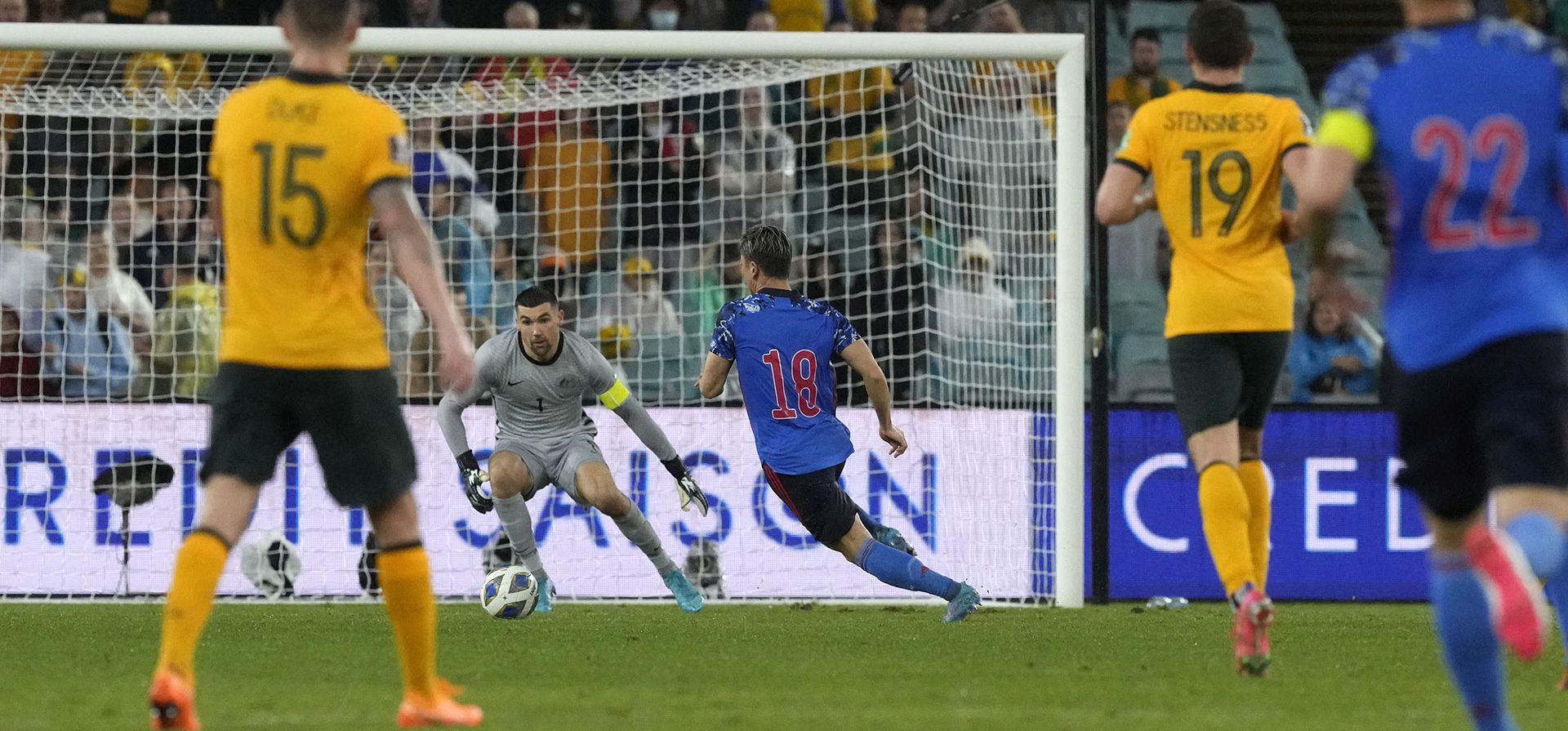 Partido de fútbol de los play-offs de la Copa Mundial 2022 entre Japón y Australia en el Estadio Australia en Sydney, el jueves 24 de marzo de 2022. Foto: AP