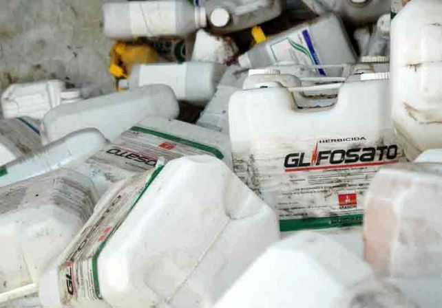 Delgada. En muchos pueblos de la provincia no hay una clara línea de urbanización y las casas quedan expuestas a las fumigaciones.