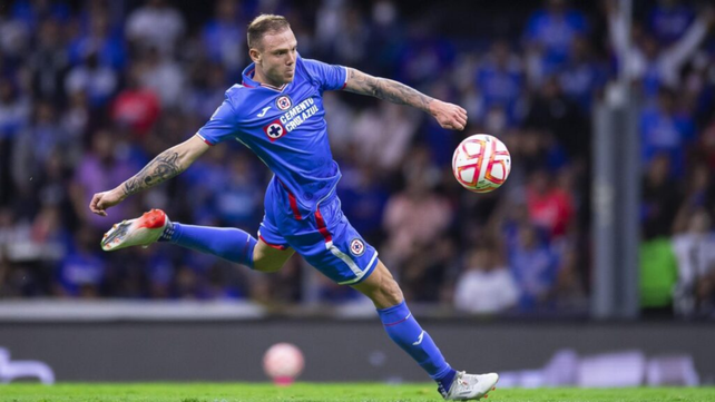 Carlos Rotondi disputó muy pocos partidos en la primera de Newells y se fue.&nbsp;