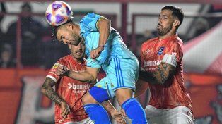 Boca derrotó a Argentinos con un gol en el final.