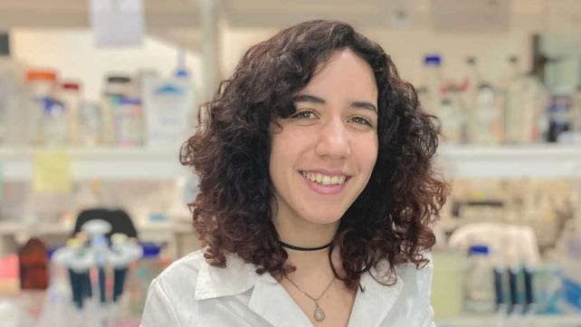Florencia Guastaferri investiga el comportamiento metabólico de acidos grasos y el mal funcionamiento de una proteína como posible causa del mal de Parkinson.
