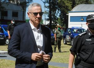 Escándalo político en Santa Fe: investigan espionaje ilegal
