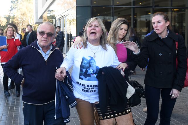 La familia de Débora Gianángelo el día en que se conoció el fallo.