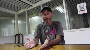 “No me considero un ecologista porque ando en una chata y uso un celular que tiene componentes de cinco continentes”.