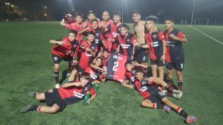 La 2012 de Newells venció a Central y desempató la jornada de clásicos-