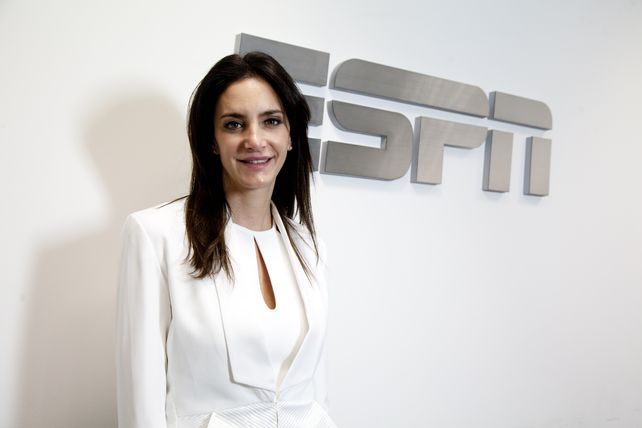 Luciana Aymar, sexy hasta recién levantada