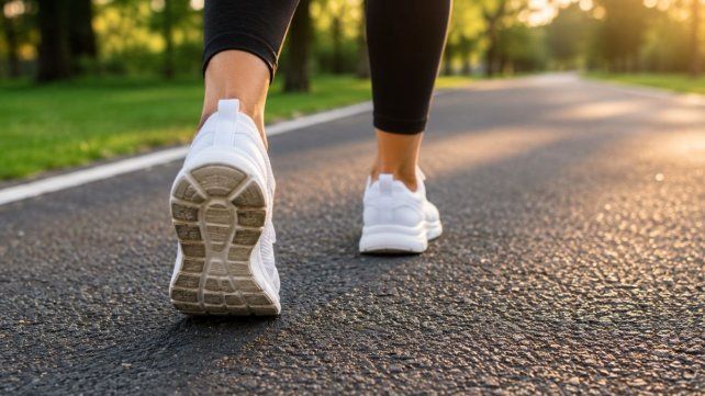 Cuántos pasos hay que caminar por día para bajar de peso después de los 40 años