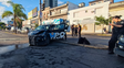 Violento choque entre un patrullero y un auto en avenida Alberdi y Junín