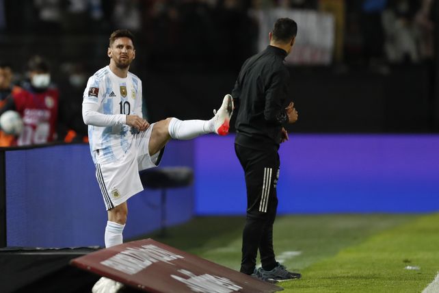 Revenden a precios altisimos las entradas para el partido entre Argentina y Brasil