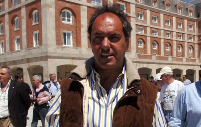 Scioli destacó que unos 250 mil turistas arribaron a Mar del Plata durante este fin de semana largo.