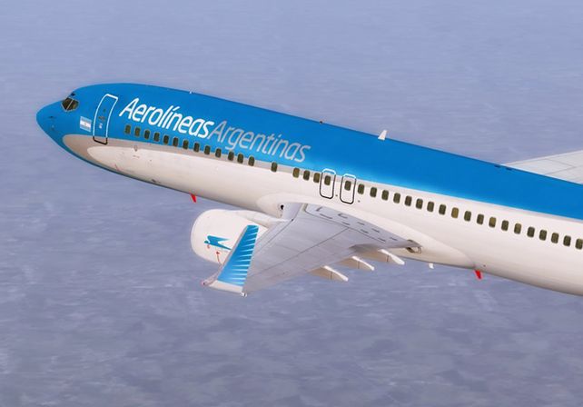 Aerolíneas Argentinas aseguró que estudia aumentar los vuelos