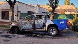 Detuvieron al presunto autor del ataque incendiario a dos patrulleros