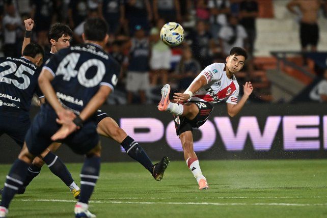 River pierde en su visita a Mendoza.