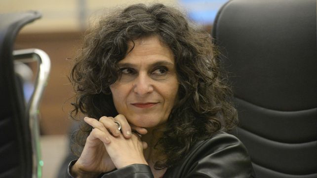 Críticas. López advierte sobre menores controles a fideicomisos..