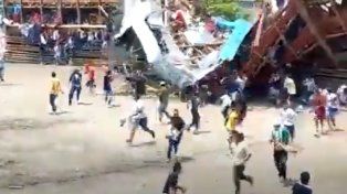Cuatro personas murieron en un derrumbe en una plaza de toros de Colombia