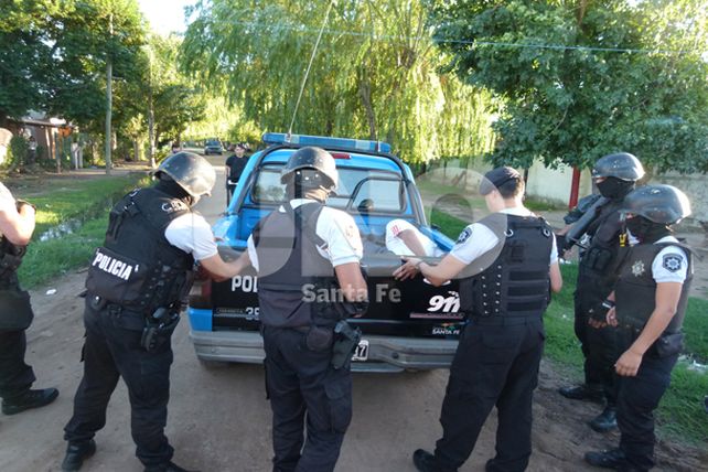 Allanamientos con detenidos en el barrio El Chaqueño en Guadalupe oeste