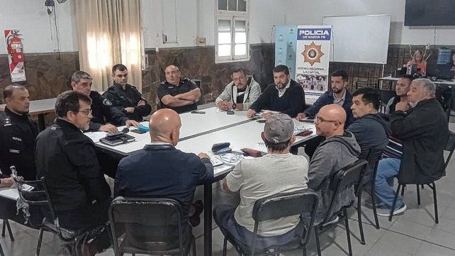 Las autoridades gubernamentales junto a Unión definieron los puntos más salientes del operativo para el Clásico.