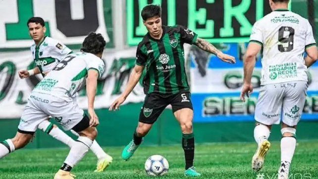 Nueva Chicago empató ante San Martín y alcanzó a Patronato en las posiciones