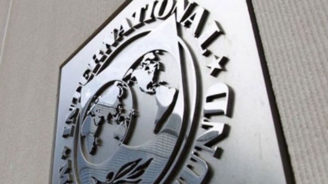 El gobierno y los técnicos del FMI negocian en Washington una carta de entendimiento.