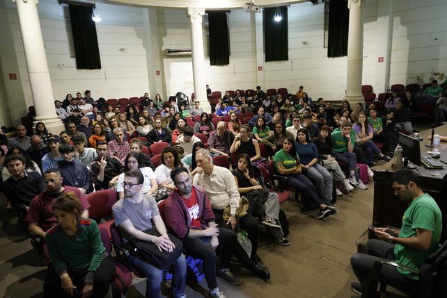La asamblea en Medicina.