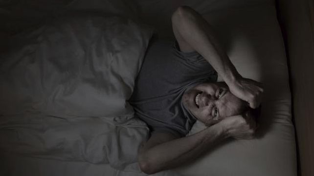 El horror que ve la gente que sufre parálisis de sueño