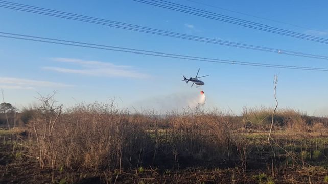 Sigue el combate contra los incendios en islas entrerrianas. Según el SNMF este sábado se registran focos activos en Victoria