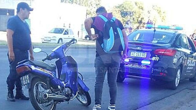 Lo pescaron cuando intentaba robar una moto en Bulevar Pellegrini y Rivadavia