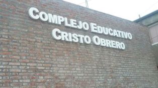 Una escuela tuvo que suspender las clases por una balacera en Villa del Parque
