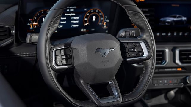 El interior es una maravilla y cuenta con toda la tecnolog&iacute;a de punta.