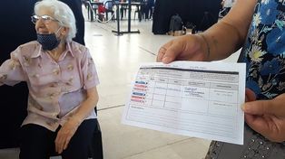 Vacunación: piden que se implemente un sistema de control público