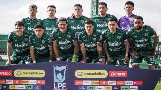 Sarmiento venció 2-0 a Huracán y se metió de lleno en la pelea