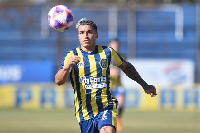 Alan Marinelli tuco sus primeros minutos de fútbol tras la operación que sufrió en enero pasado.