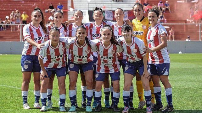 Las chicas de Unión visitan a Lanús en busca del soñado ascenso a Primera División