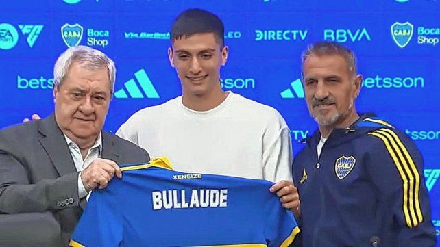 Boca Juniors presentó a Ezequiel Bullaude.