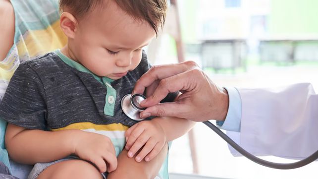 El Gobierno de Javier Milei desarmó el Programa Nacional de Cardiopatías Congénitas y despidió a médicos hiperespecializados. Hay 4.000 bebés con esa afección&nbsp;