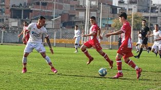 La Reserva de Unión superó 1-0 a Huracán como visitante