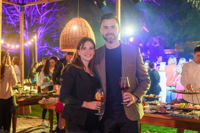 Georgina Garrofe y Julián Mateos. 
