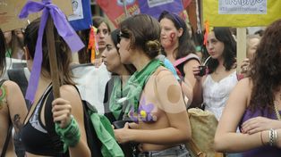Santafesinas realizarán un pañuelazo a favor de la legalización del aborto