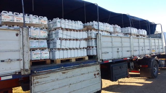 Buscan mejorar la disposición de envases de fitosanitarios y reducir riesgos ambientales.