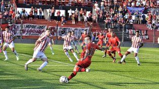 Patronato perdió 3-1 ante San Martín de Tucumán en el Grella.