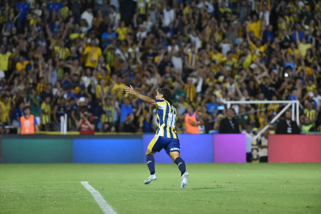 Central no brilló, le ganó 1 a 0 a Godoy Cruz y sumó su tercer triunfo seguido en el Gigante