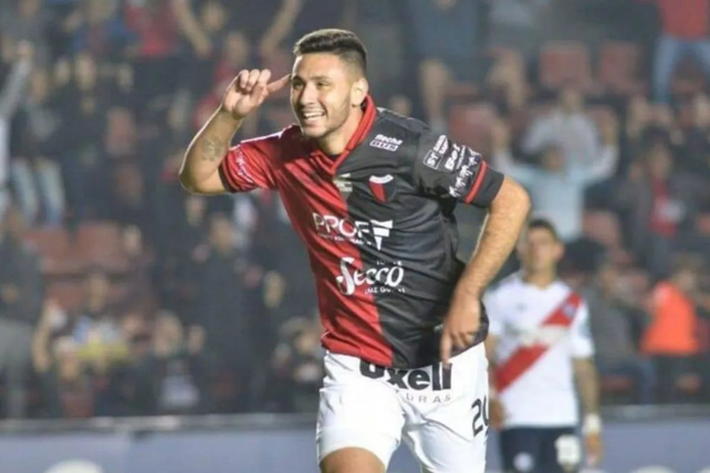 Colón extenderá el contrato de Tomás Sandoval hasta diciembre del 2022.