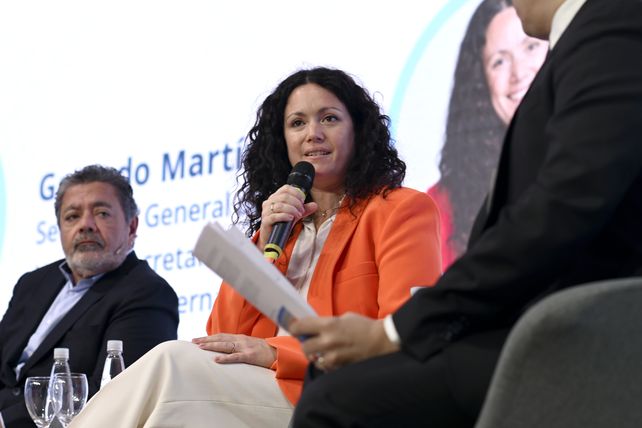 Sindicalistas y empresarios intercambiaron ideas en el Coloquio.